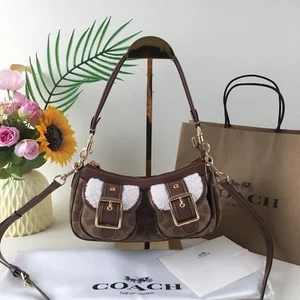 Coach Ashton Baguette Bag CY658 in Signature Canvas with Shearling New - Picture 1 of 5