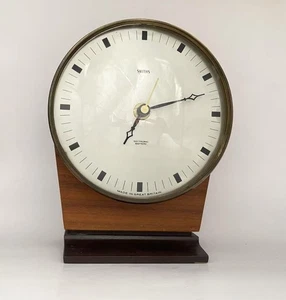 Reloj de escritorio Smiths Mid Century vintage 1962 pieza de diseño clásico teca cuarzo - Imagen 1 de 17