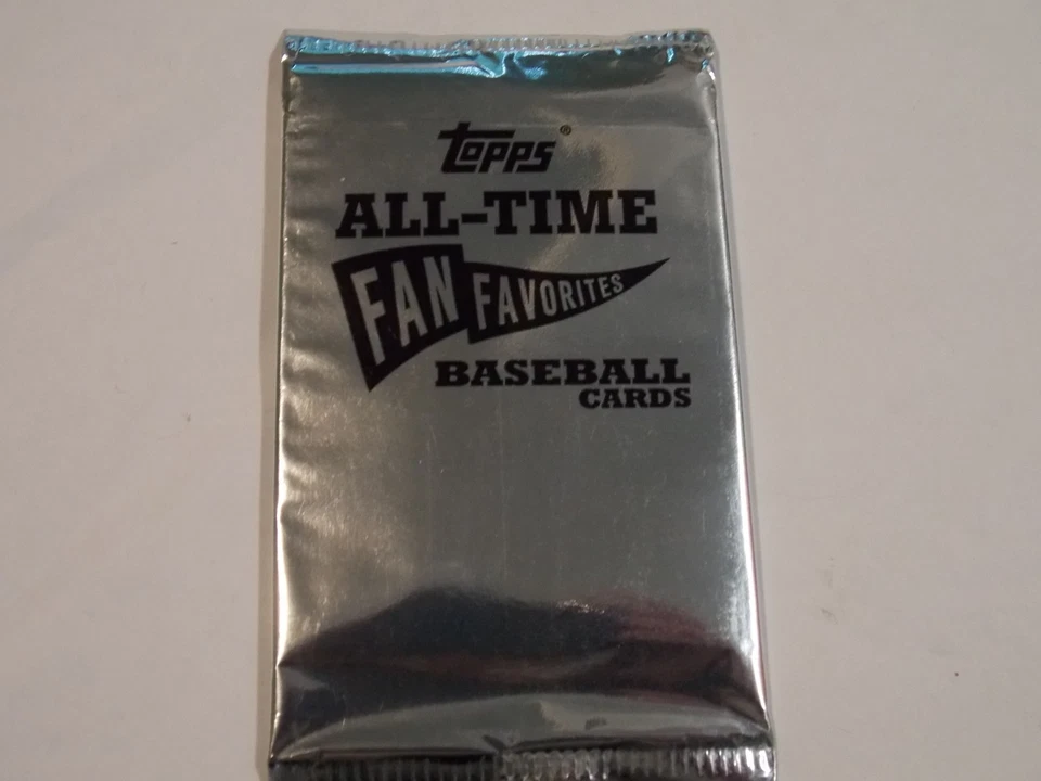 TOPPS ALL TIME FAN FAVORITES BASEBALL CARDS  PACK - Image 1 of 1
