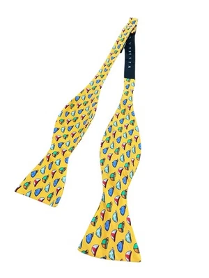 Lauren Ralph Lauren Amarillo con Gorras Jockey Pajarita de Seda Cuello Ajustable EE. UU. Foto 1 de 4