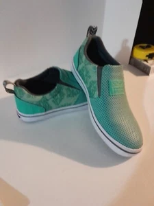 Xtratuf Salom Sisters Leather Slip On Nature/ Womens 6 Green Shoes/ SUPER NICE - Picture 1 of 7