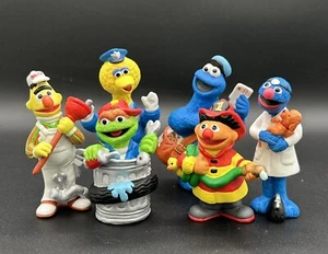 Vtg Enesco Sesame Street Ceramic Figurines NIB People In Your Neighborhood Lot - Picture 1 of 1