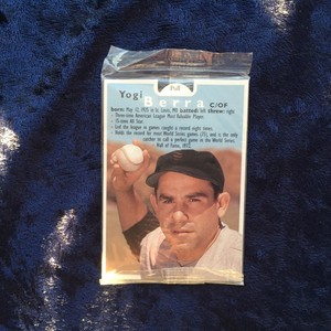 1995 STOUFFERS LEGENDS OF BASEBALL #1 POP-UP CARD Yogi Berra N.Y. Still Sealed!!