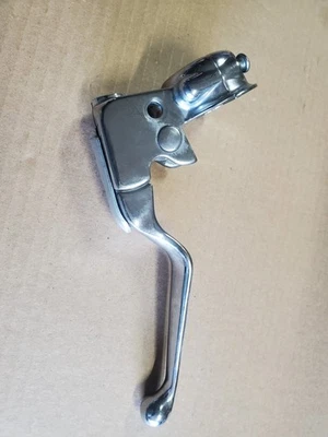 2003 Harley Touring FLHRI Road King鲈鱼离合器杆 — 第 1/4 张图片