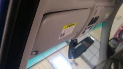 Used Left Sun Visor fits: 2010 Bmw 328I Sdn Xi AWD vinyl Left Grade A Foto 1 de 4