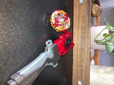 TAKARA TOMY World Spriggan takara tomy beyblade launcher Cover