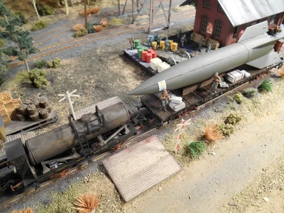 HO Roco Minitank V4 Rocket Car Fuel Car A2210 Custom Hand Painted - Image 1 of 4