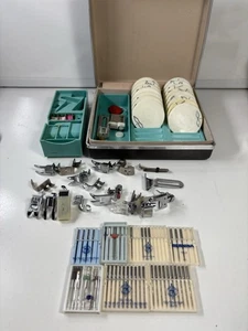 Vintage Wards SIGNATURE Sewing Machine Case Pattern Cams Feet Schmetz Needles - Picture 1 of 9