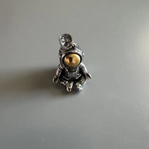 Astronaut Gold  Stainless Steel Pendant 24 Inch Cuban Link Chain Gift Trendy - Picture 1 of 8