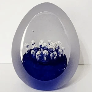 Mattiert mundgeblasen Kunst Glas Ei Briefbeschwerer blau kontrollierte Blasen 2,5" Facette - Bild 1 von 9