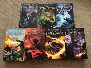 Harry Potter Soft Cover Book  1-7 Completed 7 Volumes Book Set - Picture 1 of 3