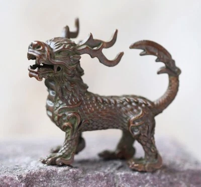Colección China Cobre Kirin Dragón Estatua Figura Té Mascota Mesa Decoración Foto 1 de 4