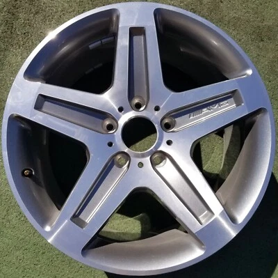 Factory Mercedes Benz G55 Wheel Genuine Original OEM AMG 19 85069 A4634012102 - Image 1 of 4