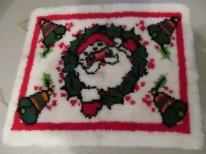 Tappeto vintage gancio chiusura Natale Babbo Natale ghirlanda campane decorazione parete 28 x 24 completo - Foto 1 di 4