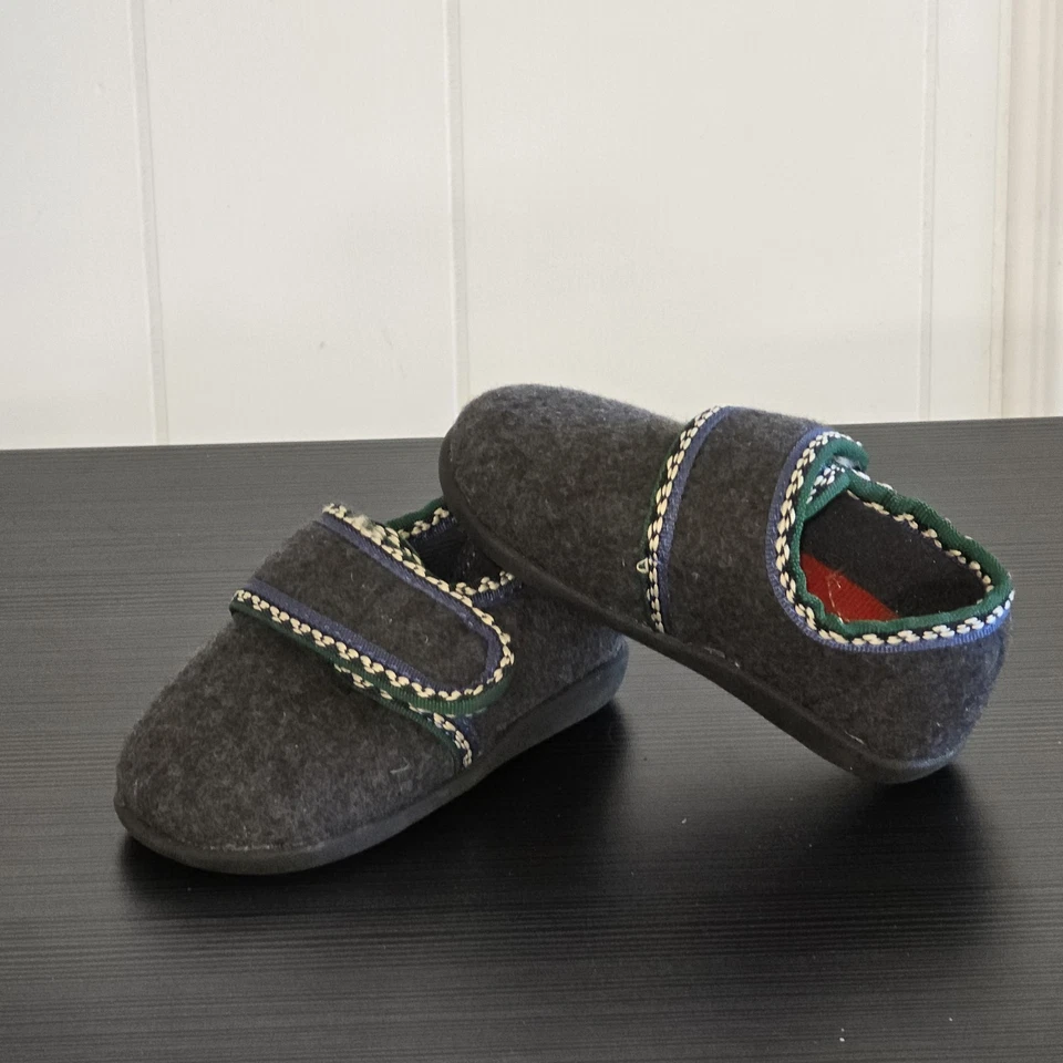 Zapatillas FOAMTREATS Gris Rocket Niños Pequeños Interior Cómodas Zapatos Talla 7M Foto 1 de 4