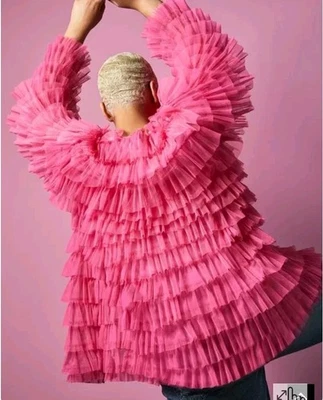 Chaqueta Kimono Torrid X Betsey Johnson Rosa Malla En Niveles Volantes Talla 5  Foto 1 de 4