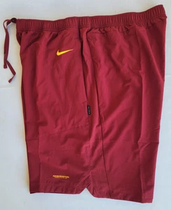 Mens Size 2XL Red Nike NFL Washington Football Team Onfield Apparel Shorts - Picture 1 of 4
