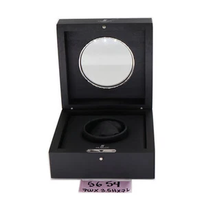 Box Hublot 7W x 3.5H x 7L - Picture 1 of 2