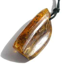 GENUINE BALTIC AMBER PENDANT - Amulet natural color 6,7 gr - Picture 1 of 22