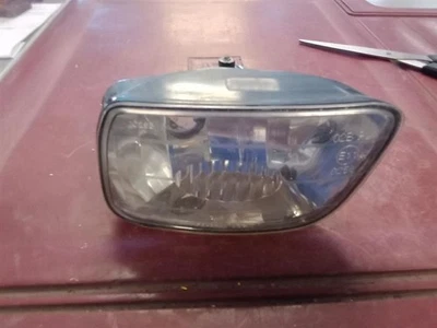Passenger Corner/Park Light Fog-driving Fits 02-09 TRAILBLAZER 19294 - Image 1 of 3