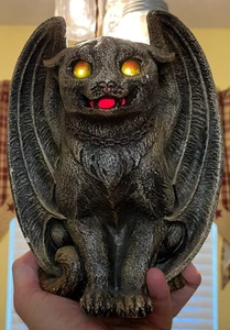 Windstein Edition Böse Katze mit Fledermausflügeln & roten Augen & Kerze Peno 2000? Horror - Bild 1 von 11