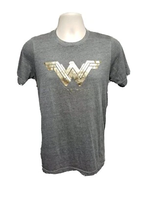 Wonder Woman Womens Medium Gray TShirt - Image 1 of 4