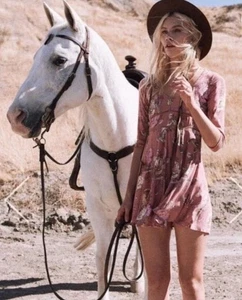 Spell and the Gypsy Collective Pink Floral Rosa 90s Mini Dress S - Picture 1 of 12