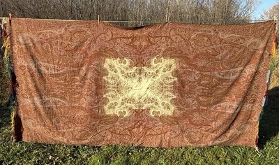 Antigua cubierta de piano de mesa victoriana de cachemira con chal de cachemira 66 x 128 Foto 1 de 4