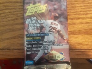 Topps 1997 Series 1 Baseball Card Pack UNOPENED 3 Packs 33 Cards Barry Bonds. 
