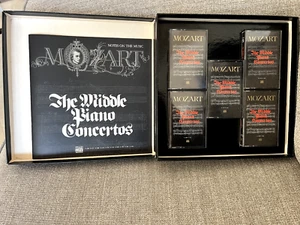 1980 Time Life Mozart THE MIDDLE PIANO CONCERTOS 5 Cassette Set & Music Booklet - Picture 1 of 11