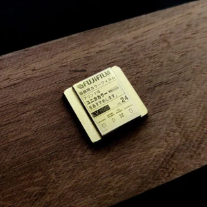 Fijifilm Tema Hot Zapato Cubierta Cámara Latón Aleación Metal Cubierta Para Fujifilm NUEVO - Imagen 1 de 8