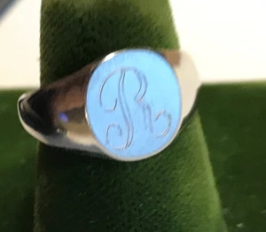 Vintage Sterling Silver Stamped & Engraved Monogram "R" Ring Size 5 VARGAS - Picture 1 of 9