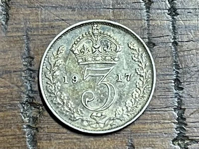 Great Britain 🇬🇧 UK 1917 3 Pence SILVER Threepence-George V-Combined Shipping! - Image 1 of 4