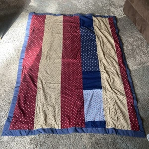 Quilt Americana Style Blanket Cover Patriotic Red Cream Blue Hand Quilted 58x44” - Picture 1 of 7