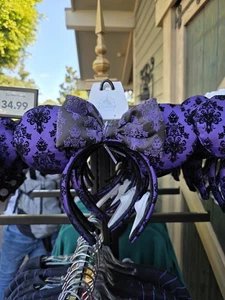 Diadema orejas papel tapiz púrpura The Haunted Mansion 2025 de los parques de Disney nueva - Imagen 1 de 1