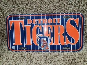 Vintage Wincraft Plastic Front License Plate Car Tag Detroit Tigers MLB - Picture 1 of 2
