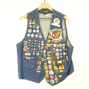 Vintage Motorcycle Button Pin Wrangler Denim Vest Gold Wing Size XL - Picture 1 of 8