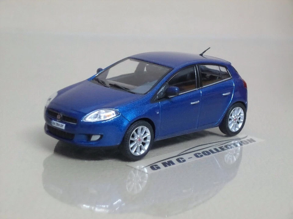 FiAT BRAVO 2007 BLU BLUE MET. MOTORAMA CARARAMA HONGWELL 1/43 (NO EDiCOLA NOREV) - Immagine 1 di 3