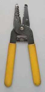 Ideal 45-120 Electrical T-5 Wire Strippers, 10 - 18 Awg Solid, 12 - 20 Awg - Picture 1 of 6