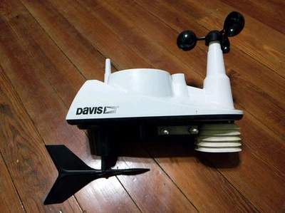 Davis Vantage Vue Wireless Integrated Sensor Suite 6357 UPC 011698009145 - Image 1 of 4