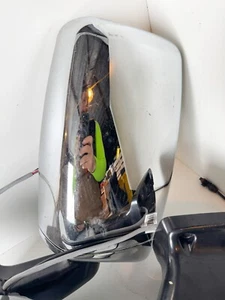 717754 Velvac RIGHT Chrome/Black Mirror with Camera - Picture 1 of 17