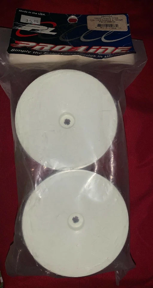 Pro-Line Racing 2660-04 Maxx Velocity Wheel White: TMX EMX PRO266004 & SAVAGE  - Image 1 of 1