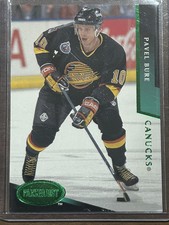 1993-94  PARKHURST  "EMERALD ICE"   #211  PAVEL BURE