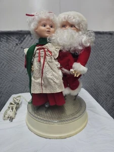 De colección 1993 Santa's Best SANTA MRS. CLAUS PATINANDO NOVIOS SIN CAJA PROBADA - Imagen 1 de 10