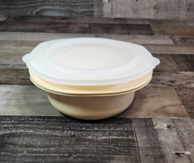 Tupperware Ovenworks Ultra Pro 2 Qt. Casseruola rotonda forno microonde #3654 oro - Immagine 1 di 4