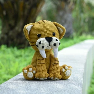 Saber-toothed tiger crochet - Smilodon Tiger Amigurumi - Tiger Stuffed Animal - Picture 1 of 6