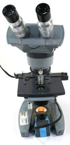 AO Spencer Laboratory Microscope - Free Shipping - Picture 1 of 3