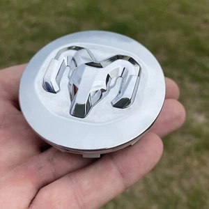 One (1x) GENUINE 2018 2019 2020 2021 RAM Chrome Center Cap 6KF18TRMAA - Picture 1 of 7