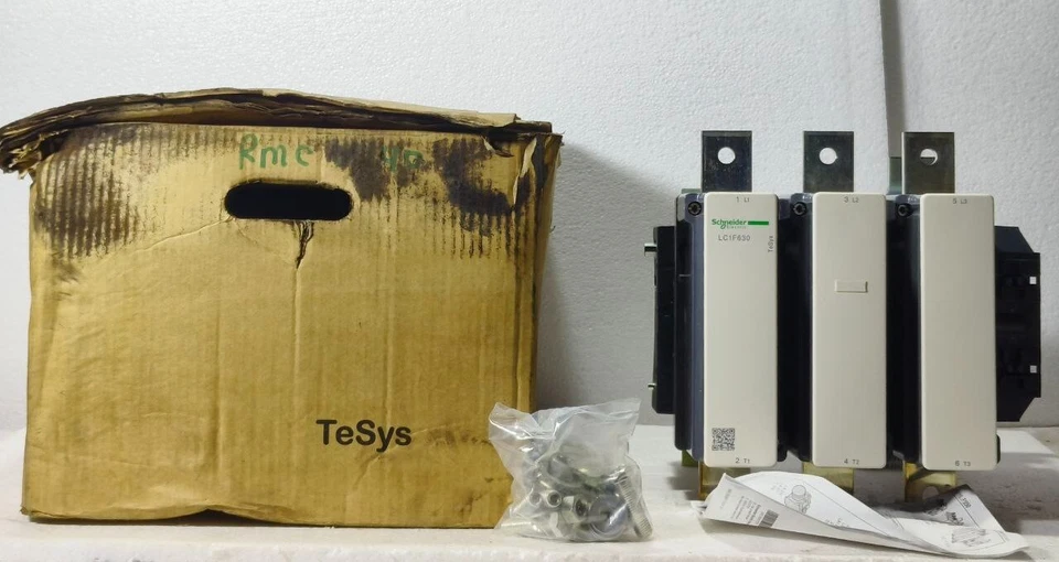 SCHNEIDER ELECTRIC LC1F630 3POLE MAGNETIC CONTACTOR 110/120V COIL LX1 FL110