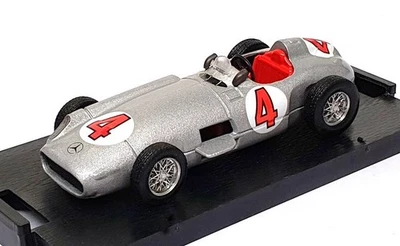 Brumm 1/43 Scale S022 - F1 Mercedes W196 #4 GP Svizzera 1954 Fangio - Image 1 of 4